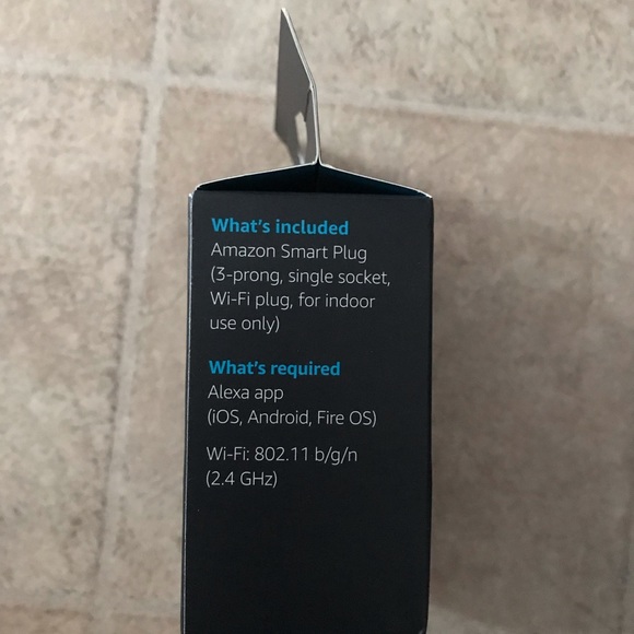 Amazon Smart Plug - Picture 7 of 9